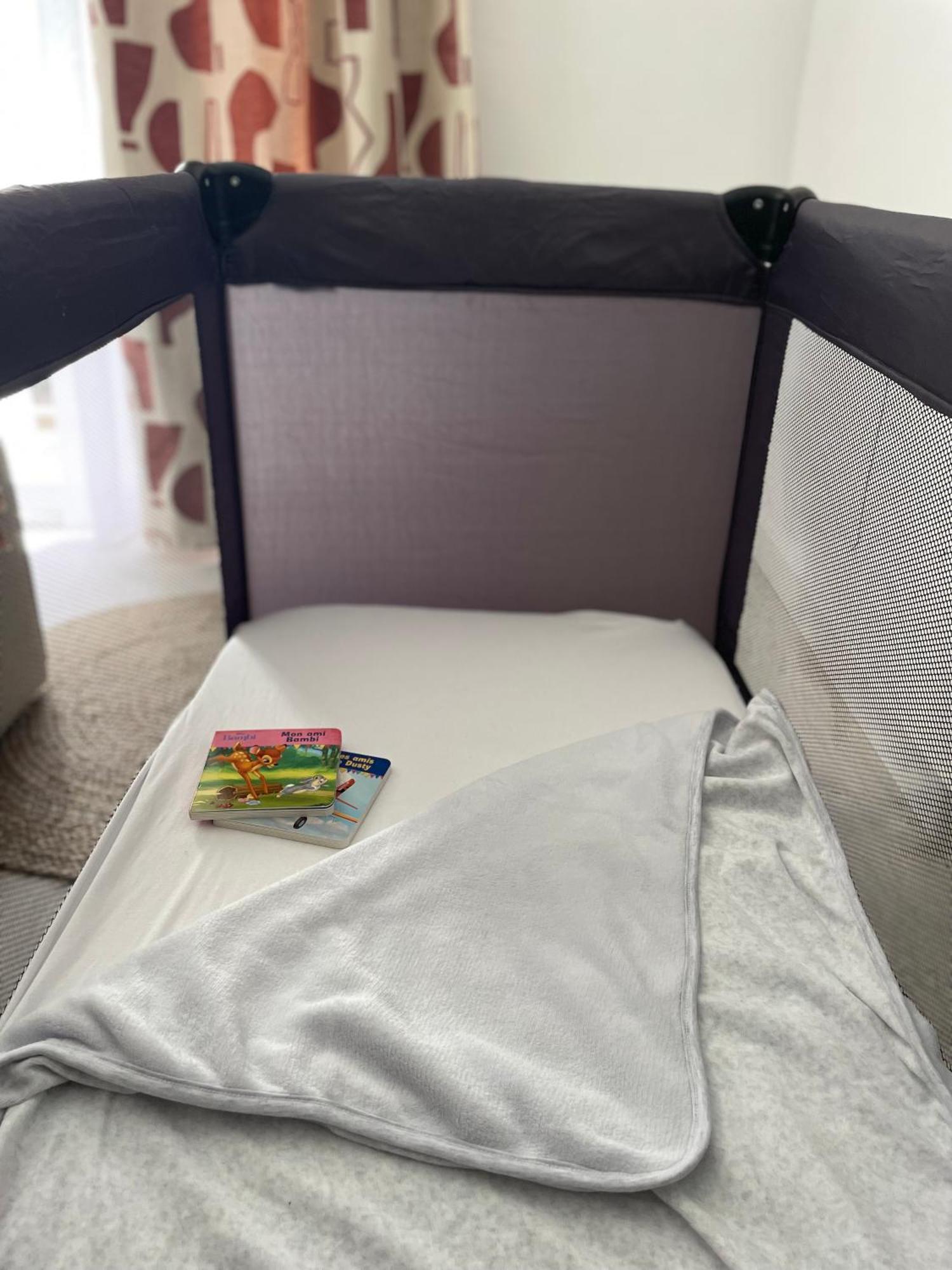 Lou Cabanot - Appartement Lumineux 3 Chambres - Parking Gratuit Béziers Esterno foto
