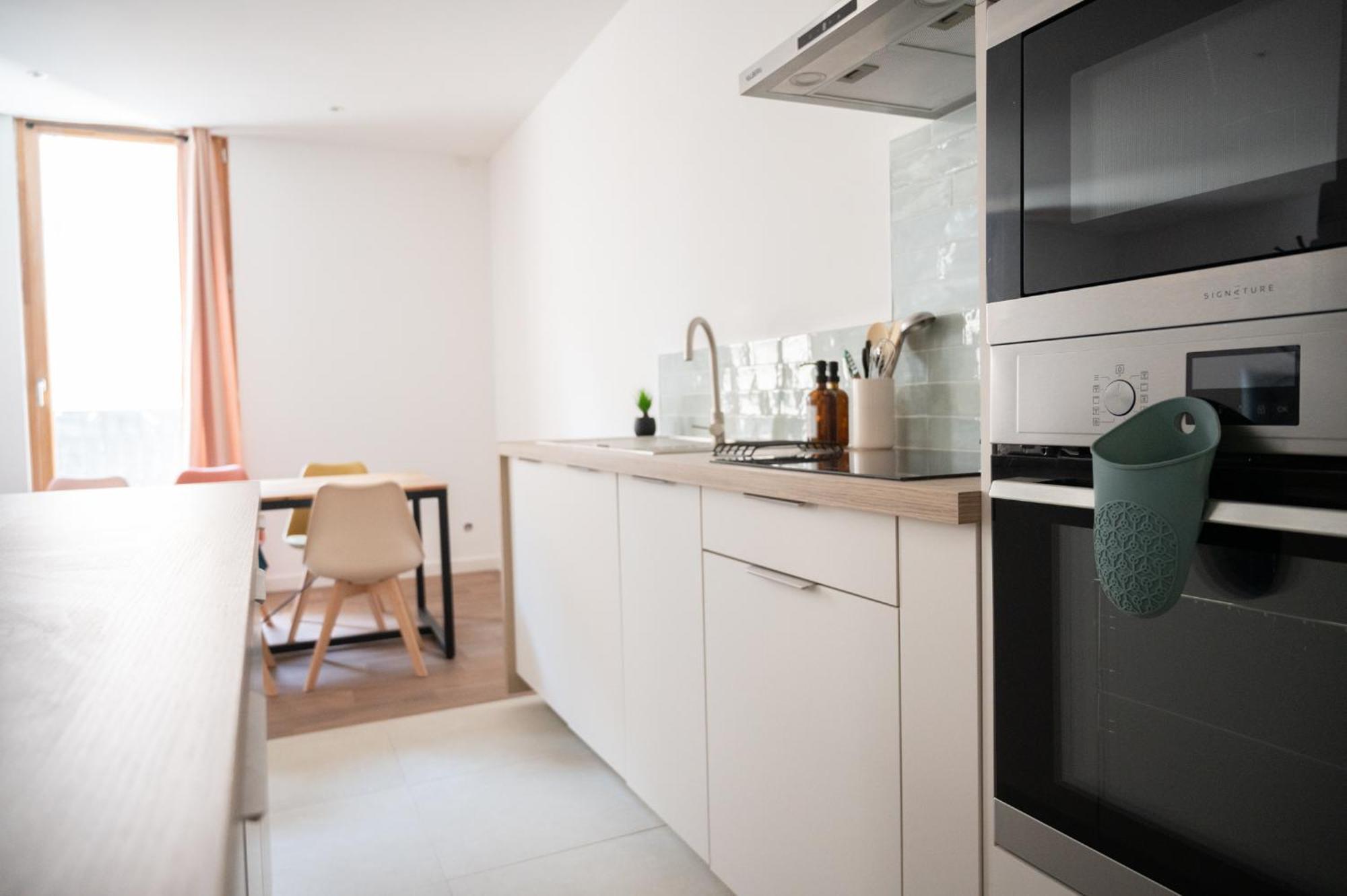 Lou Cabanot - Appartement Lumineux 3 Chambres - Parking Gratuit Béziers Esterno foto